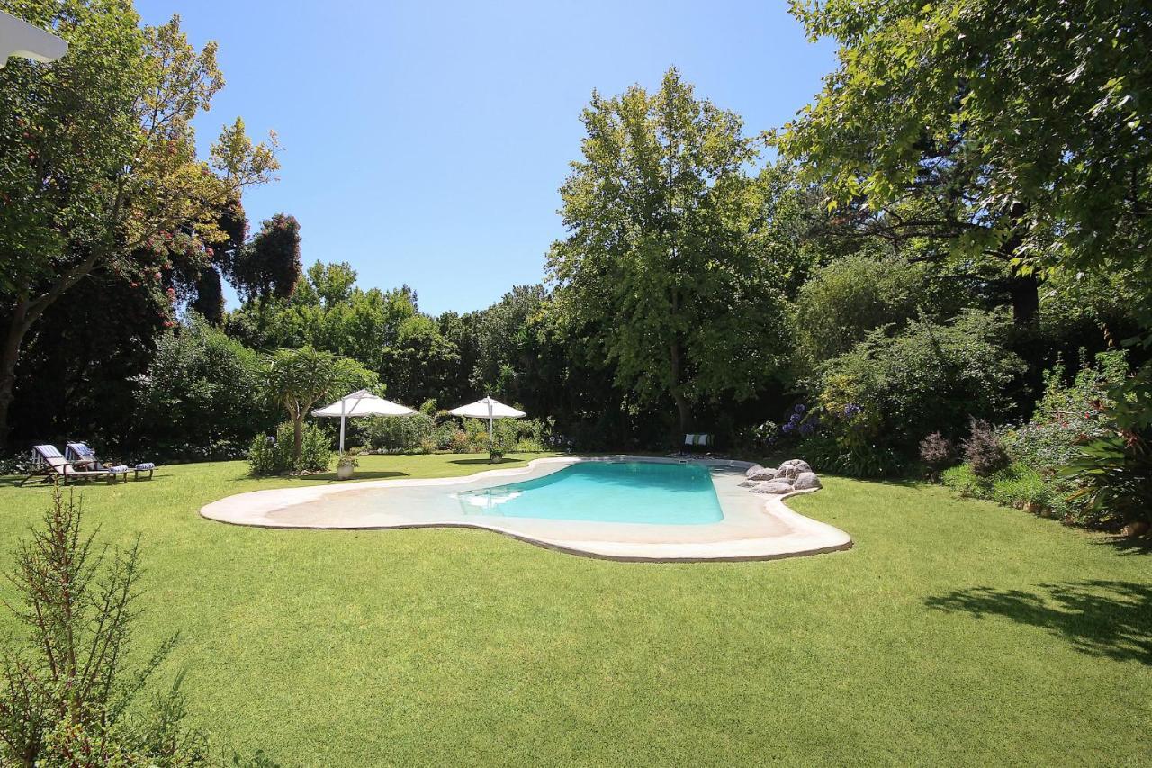 Beluga Of Constantia Guest House Ciudad del Cabo Exterior foto
